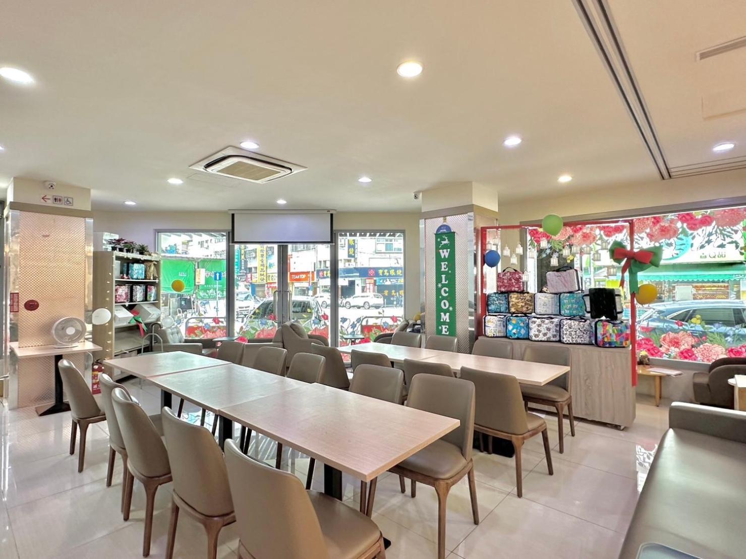 Mei Hotel Taichung Exterior foto